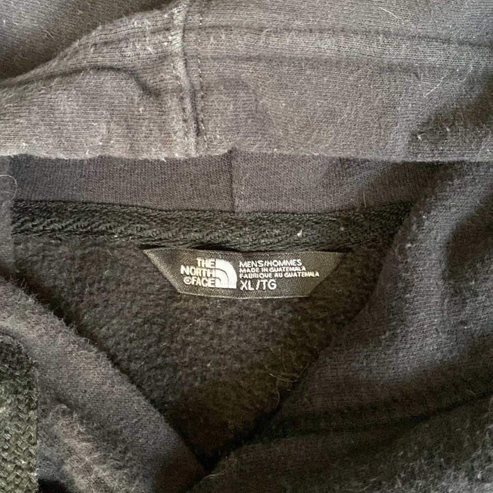 Mens The North Face hoodie - Picture 2 of 3